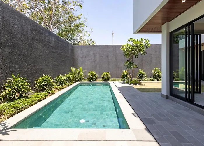 Bay View 3 Bedrooms Giva *