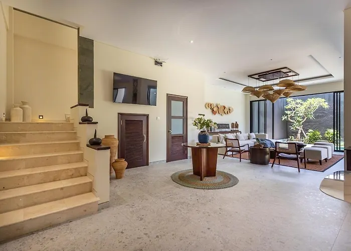 Bay View 3 Bedrooms Giva *